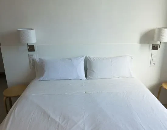 Habitació Familiar amb terrassa i vistes laterals al mar