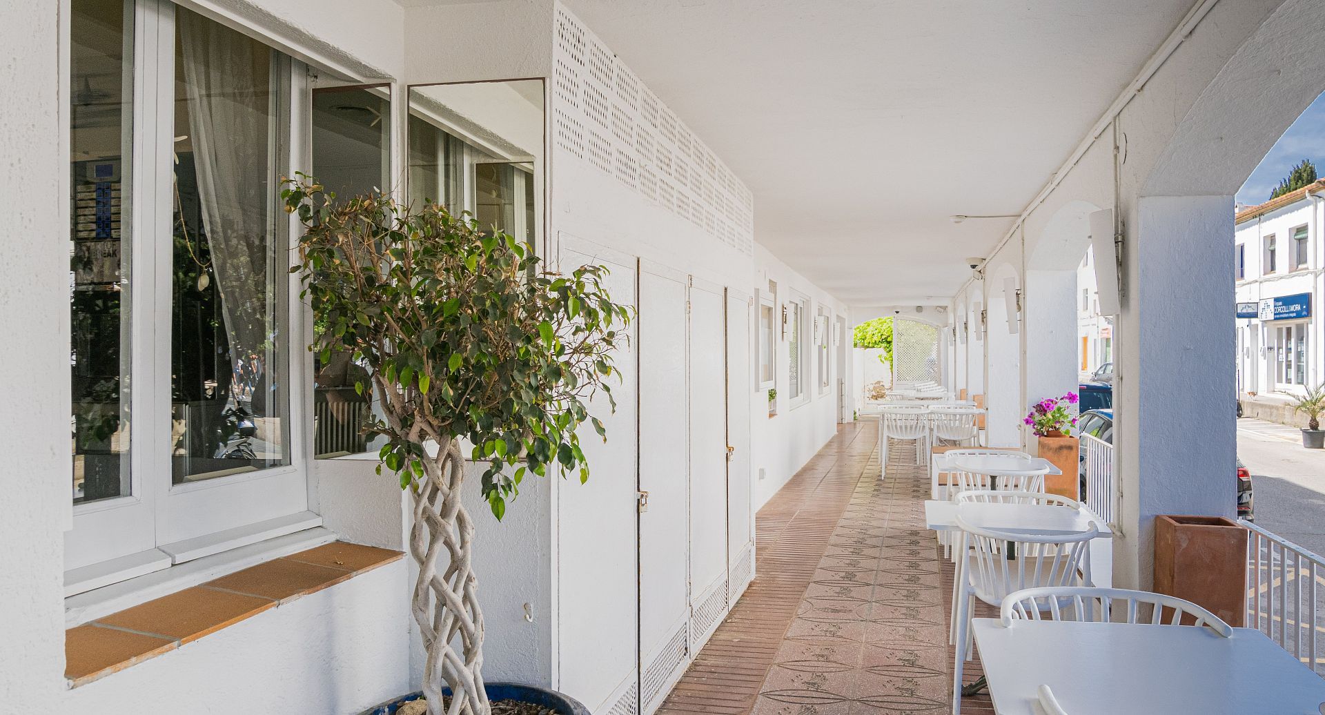 Image gallery of Hostal Marina Cadaqués