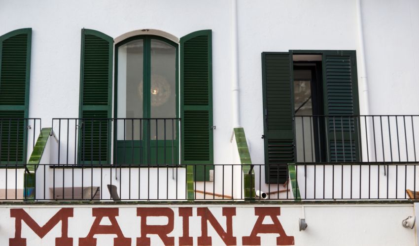 Habitació Familiar amb terrassa i vistes laterals al mar